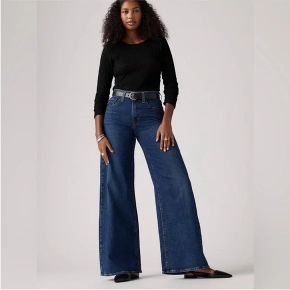 LEVIS Jeans Wide Leg NWT High Rise 728 Premium Woodstock Dark Wash Blue Size 27 - Picture 1 of 16